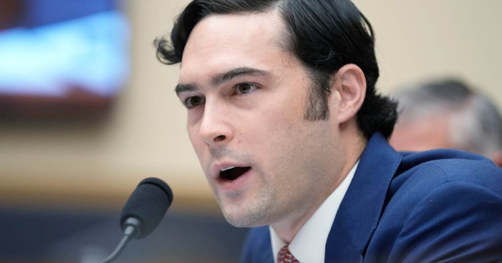 GOP Rep Torches RINO Mass Amnesty Push on the Hill